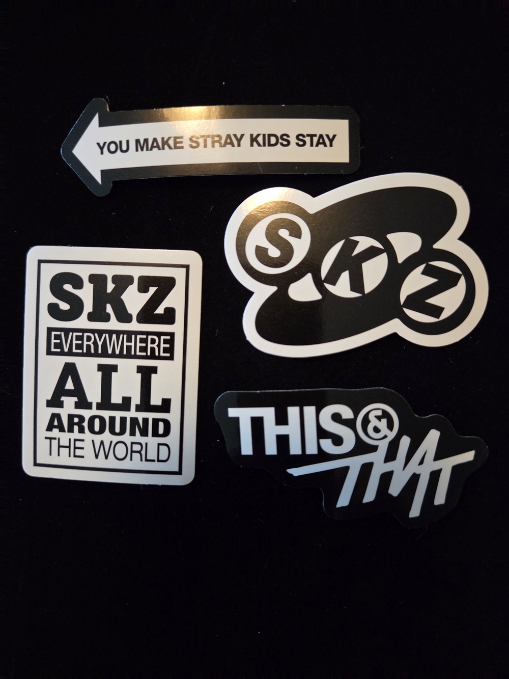 Stray Kids - THIS & THAT 🖤 THIS Album - Picture 8 of 8